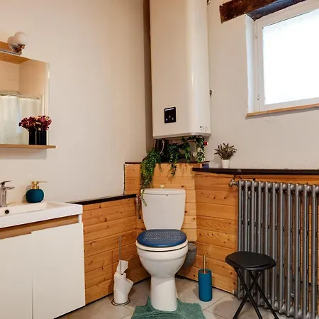Maison De Vacances Fil Rouge Дом отдыха Saint-Pierre-d'Aurillac