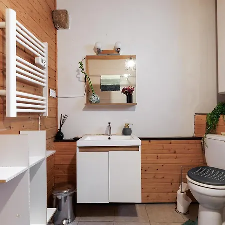 Дом отдыха Maison De Fil Rouge Saint-Pierre-d'Aurillac