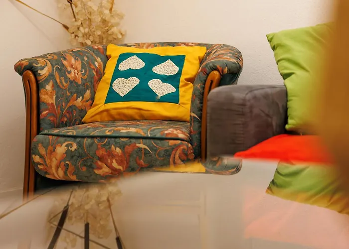 Дом отдыха Maison De Vacances Fil Rouge Saint-Pierre-d'Aurillac