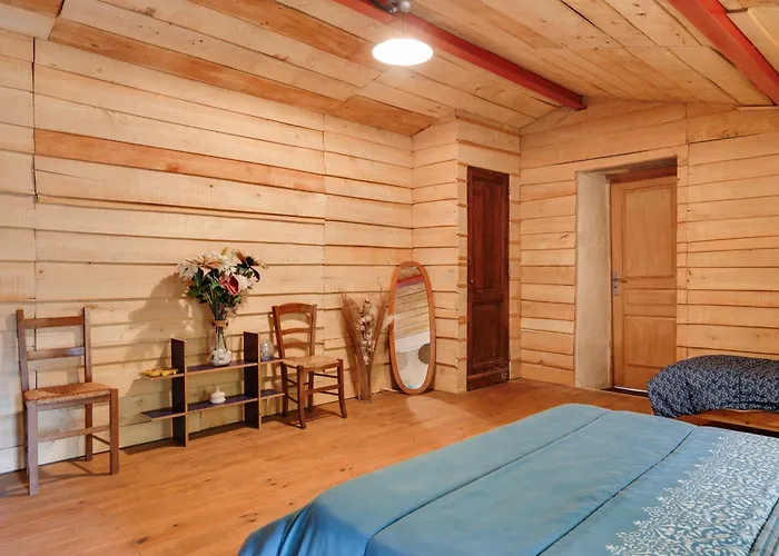 Maison De Vacances Fil Rouge * Saint-Pierre-d'Aurillac